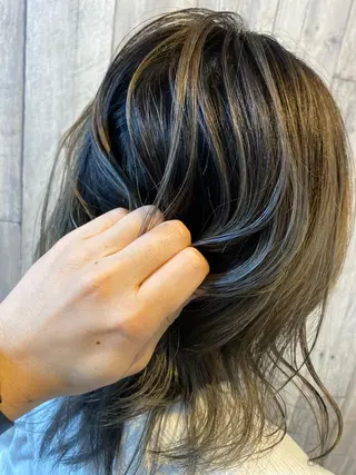 カラー 大芝 沙耶のヘアスタイル