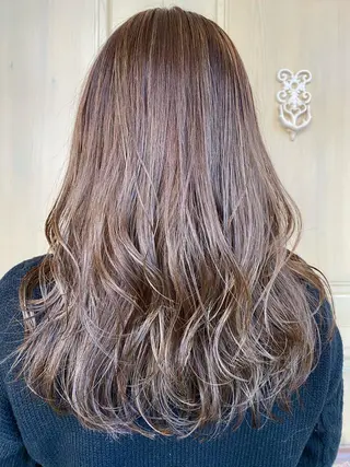 ロング カラー レイヤーカット/ 根本瑠実のヘアスタイル