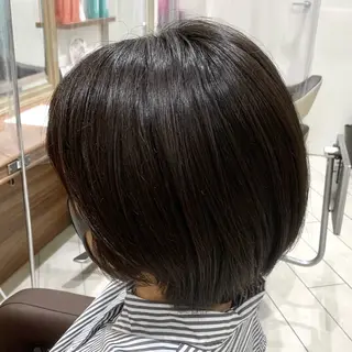 ショート 中村 楓のヘアスタイル