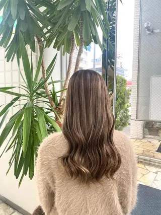 カラー j-sure所属・サントス 芳美のヘアスタイル