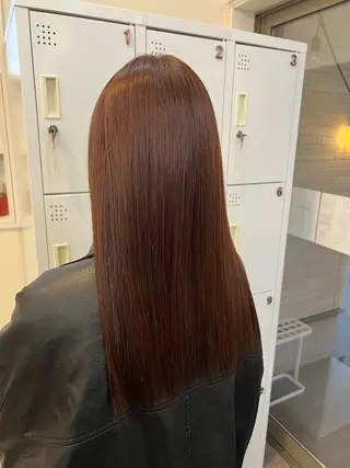 セミロング 本間 絵理奈‎のヘアスタイル