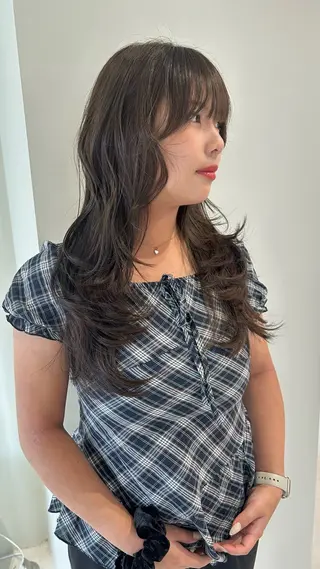 ロング カラー 海外レイヤー /NAGISAのヘアスタイル