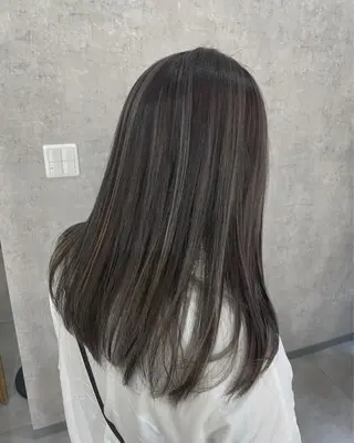 セミロング 松本 リサのマツエク・マツパデザイン