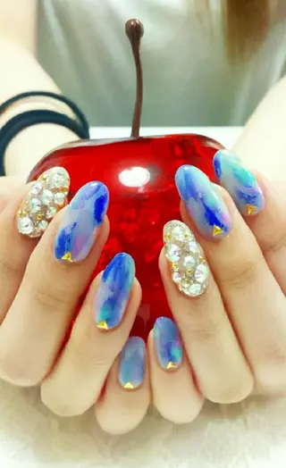 ネイル and Nのネイルデザイン