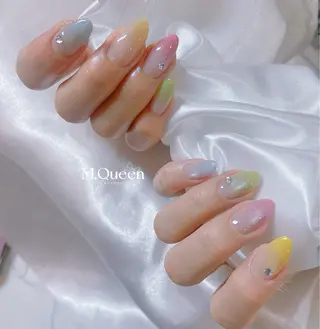 ネイル MQueen ネイルサロンマルのネイルデザイン