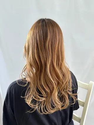 ミディアム KO コウ 【SARA 新宮店】のヘアスタイル