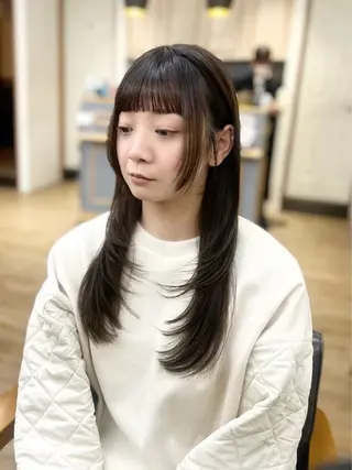 ロング カラー パーマ ヘアアレンジ メンズ キッズ レイヤーカット 🌿透け感カラーのヘアスタイル