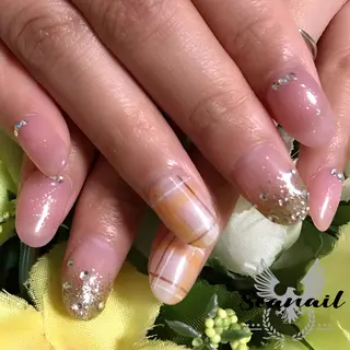 ネイル 小尾 栞のネイルデザイン