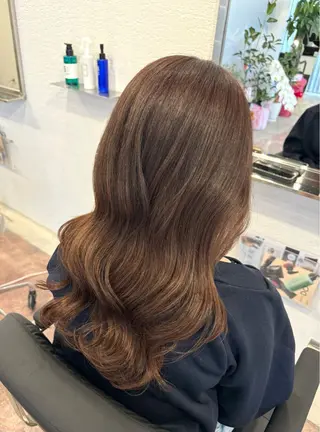 ロング 山下 遼香のヘアスタイル