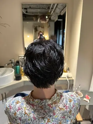 ショート 必ず笑顔で帰っていた だきます！安田祐貴のヘアスタイル