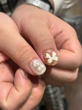 ネイル emi 🧸のネイルデザイン