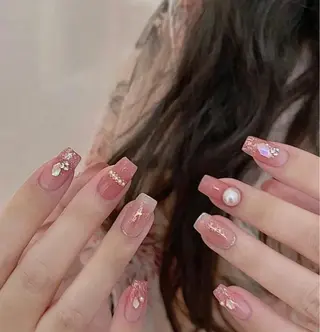 ネイル VIVIAN リサのネイルデザイン