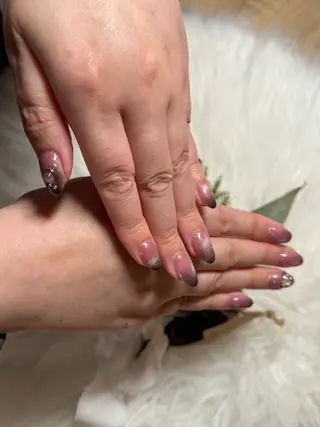 ネイル nail salon Lapin所属・Lapin MIZUのネイルデザイン