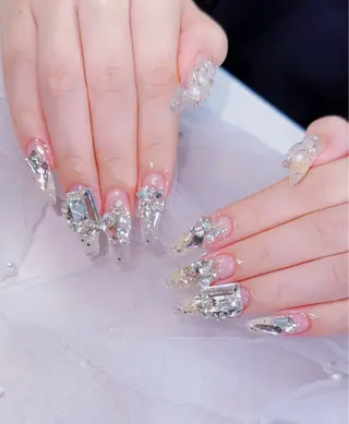 ネイル ネイルサロン エクラ 🌹【スカルプ専門】のネイルデザイン
