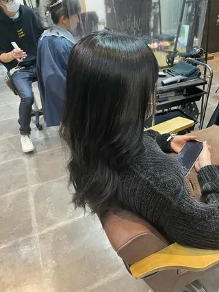 ロング カラー newiGRANDE 🌈萩原聖也のヘアスタイル