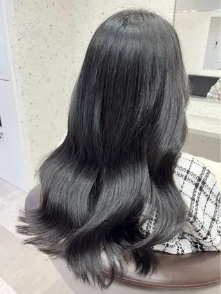 ロング Cocosia 山口のヘアスタイル