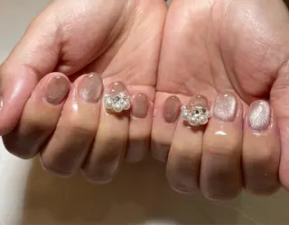 ショート カラー ネイル Nailsalon Calmeのネイルデザイン