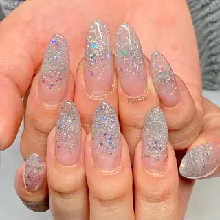 ネイル VOGUE ×SWANのネイルデザイン