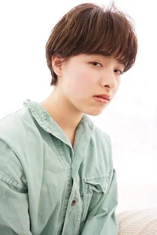 ショート カラー レイヤーカット✂️ 横浜No1♡下鳥翔子のヘアスタイル