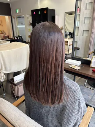 ロング カラー 井手上 華のヘアスタイル