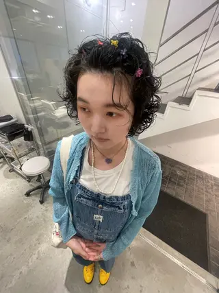 ショート パーマ スパイラルパーマ 🌐hina⭐️のヘアスタイル