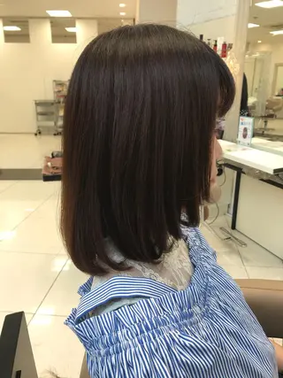 ミディアム カラー ショート、ボブ/ 川鍋薫のヘアスタイル