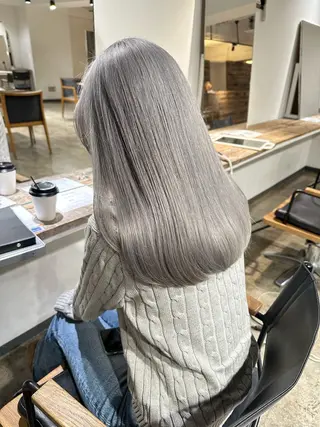 ロング カラー ✨艶ブリーチカラー ✨四ノ宮裕己のヘアスタイル