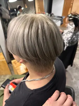ショート カラー hairmake Brandnew 東生駒本店所属・Brandnew 東生駒本店小川タスクのヘアスタイル