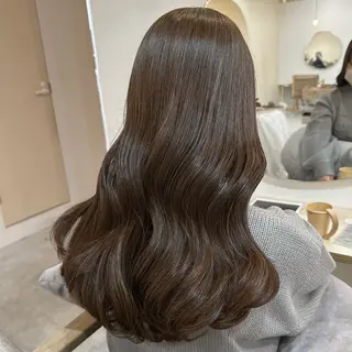 ロング 寺田 彩芽のヘアスタイル