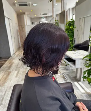 ミディアム 北川 栞菜のヘアスタイル