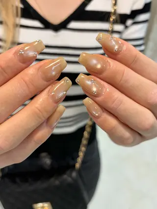 ネイル Salondevi2 isanaのネイルデザイン