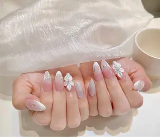 ネイル Lyna 池袋のネイルデザイン