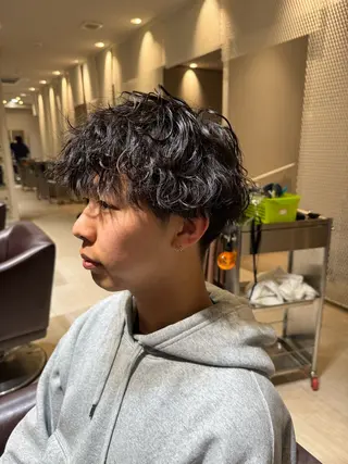 ショート パーマ メンズ Beeline所属・🫧メンズ特化🫧 瀧口翔太のヘアスタイル