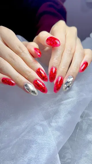 ネイル amPURTE 🖤Sayaka🖤のネイルデザイン