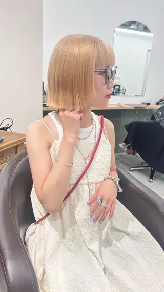 ショート カラー 赤みゼロ/透明感 カラー🌿KANTAのヘアスタイル