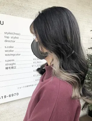 ロング カラー サキ🤍ハイトーン 🩰くびれ巻きヘアのヘアスタイル