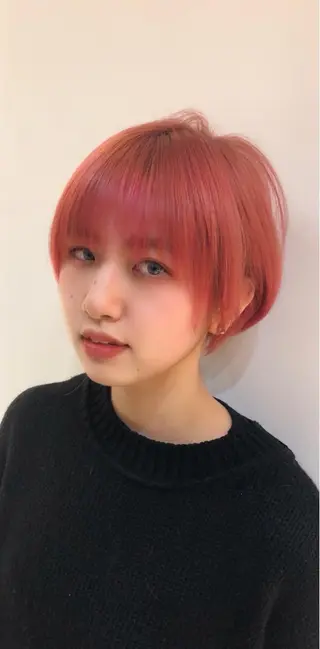 ショート カラー CoCooN satoshiのヘアスタイル