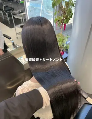ロング カラー ケアブリーチ/透明感 カラー🩶YURIAのヘアスタイル