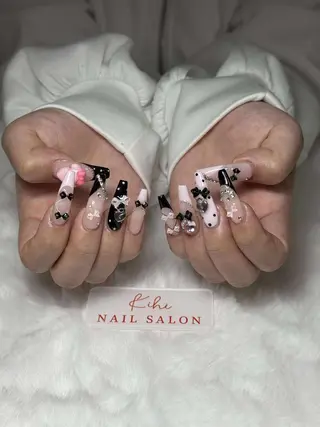 ネイル ユリ🎀長さだし/ パラジェル/持ち込みのネイルデザイン