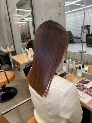 セミロング 縮毛矯正×髪質改善× 艶髪カラー 吉原和磨のヘアスタイル