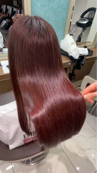 ロング パーマ 小池 絢女のヘアスタイル