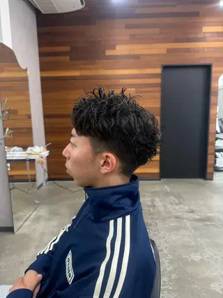 ショート 野上 晃生のヘアスタイル