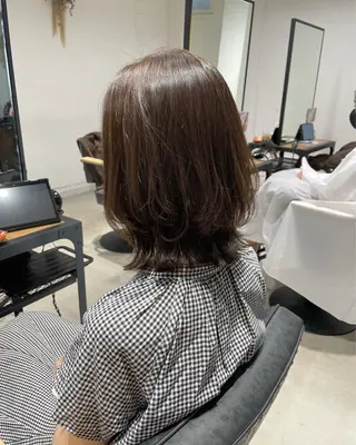 ミディアム カラー 暖色カラー🍊 ボブ🌿顔周りcutのヘアスタイル