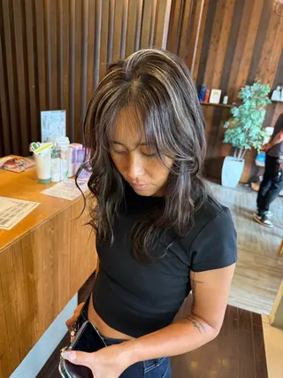 ミディアム カラー 具志 正太のヘアスタイル