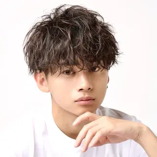 メンズ 人見 明のヘアスタイル