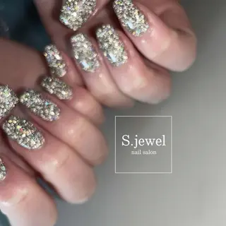 ネイル S. JEWELのネイルデザイン