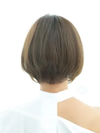 ショート カラー レイヤーカット✂️ 横浜No1♡下鳥翔子のヘアスタイル