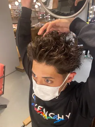 ショート パーマ メンズ unopulir 景山　凌のヘアスタイル