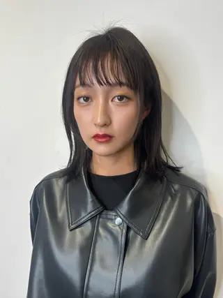 ミディアム はっとり ななせのヘアスタイル