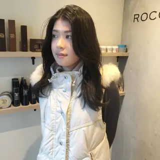 カラー HINAKO/ ROCCOのヘアスタイル